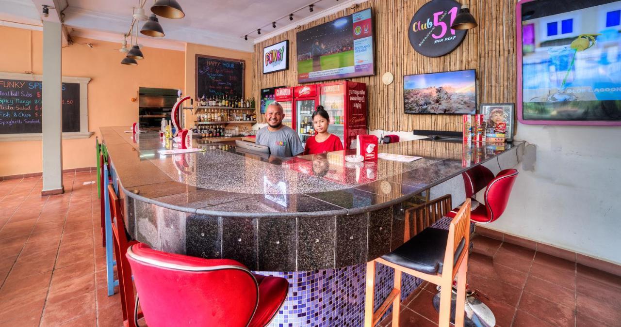 The Funky Village (Adults Only) Siem Reap Buitenkant foto