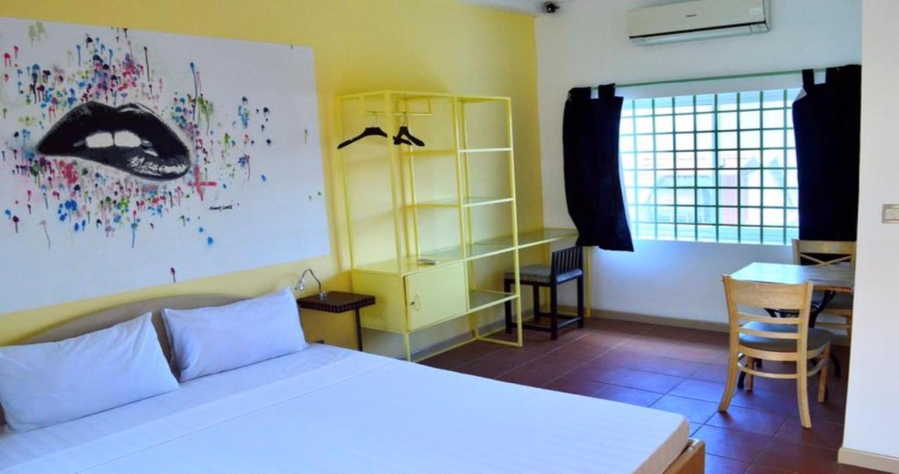 The Funky Village (Adults Only) Siem Reap Buitenkant foto