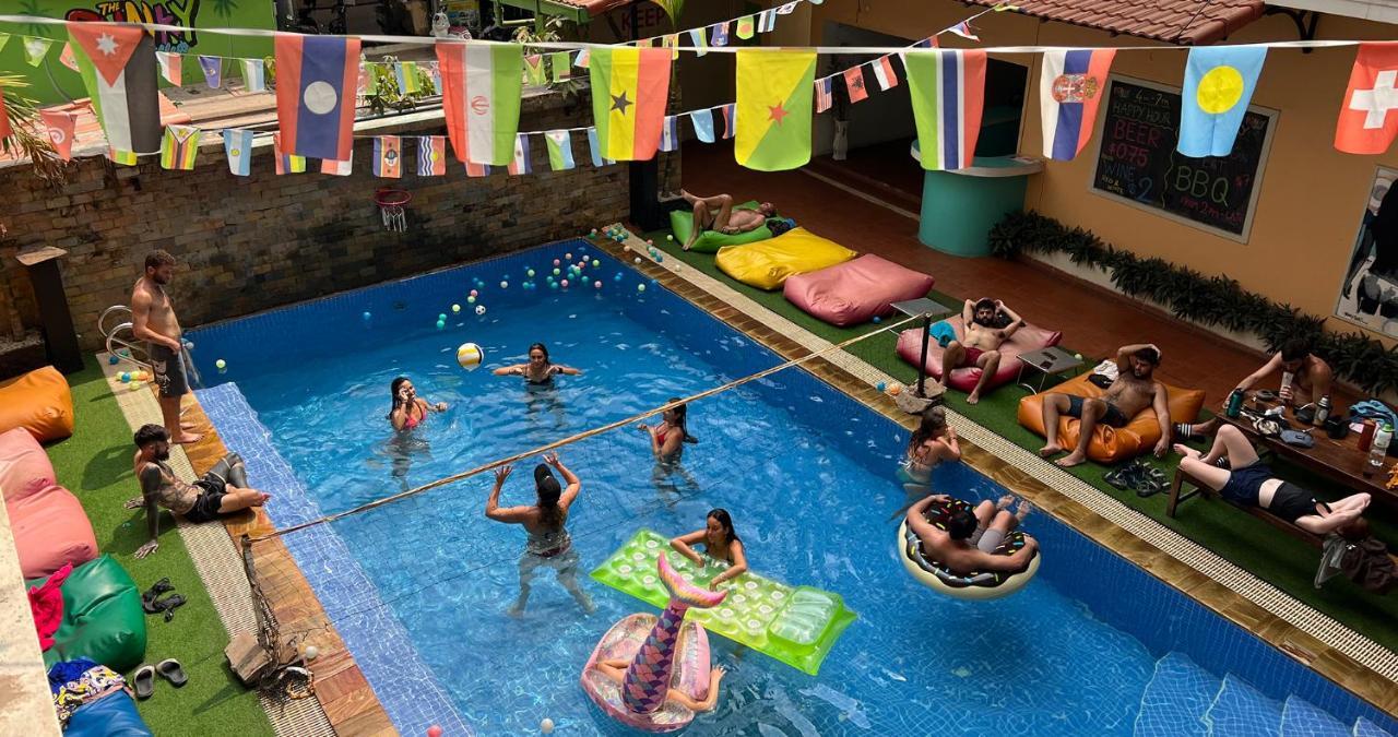 The Funky Village (Adults Only) Siem Reap Buitenkant foto