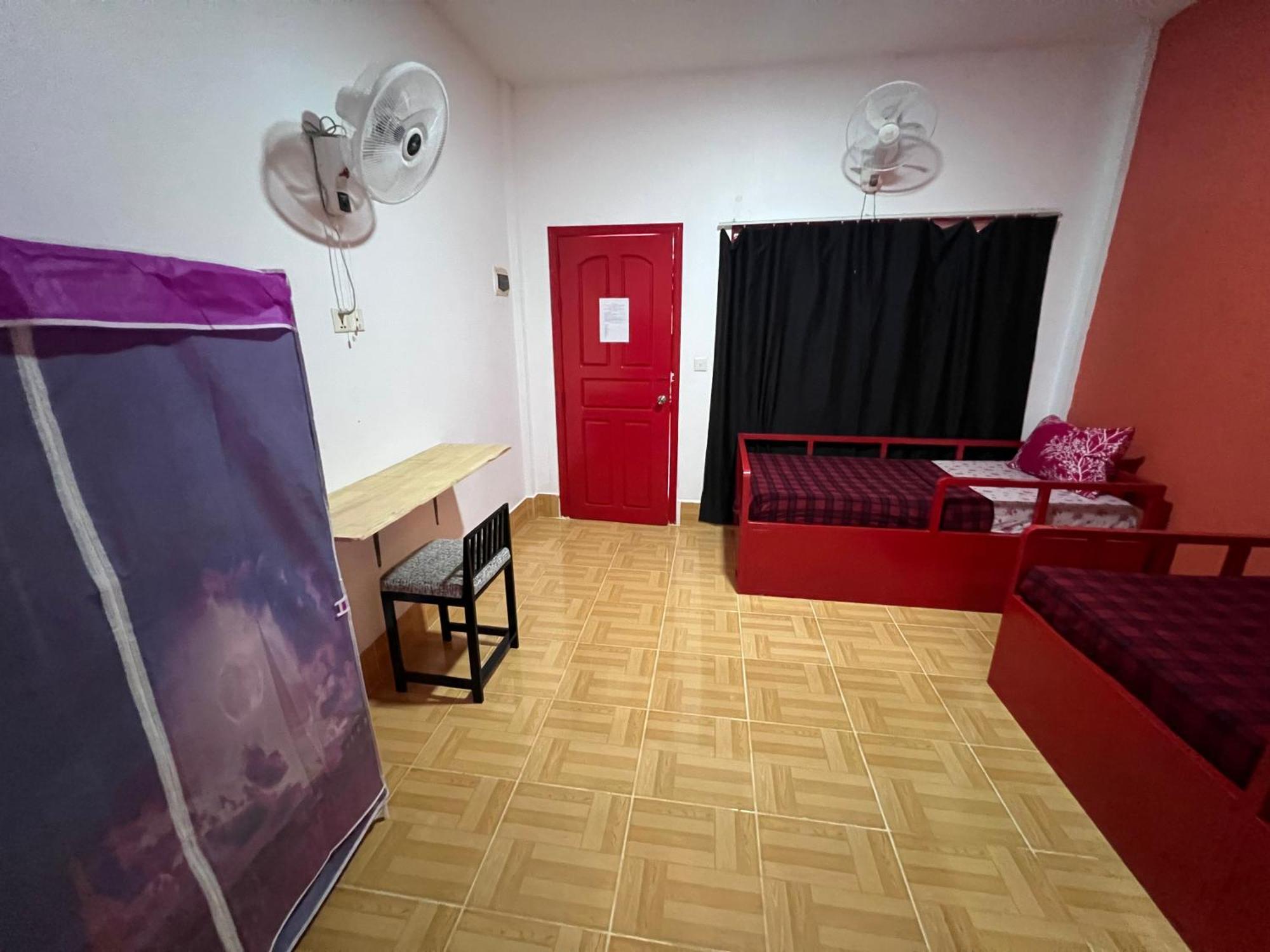 The Funky Village (Adults Only) Siem Reap Buitenkant foto