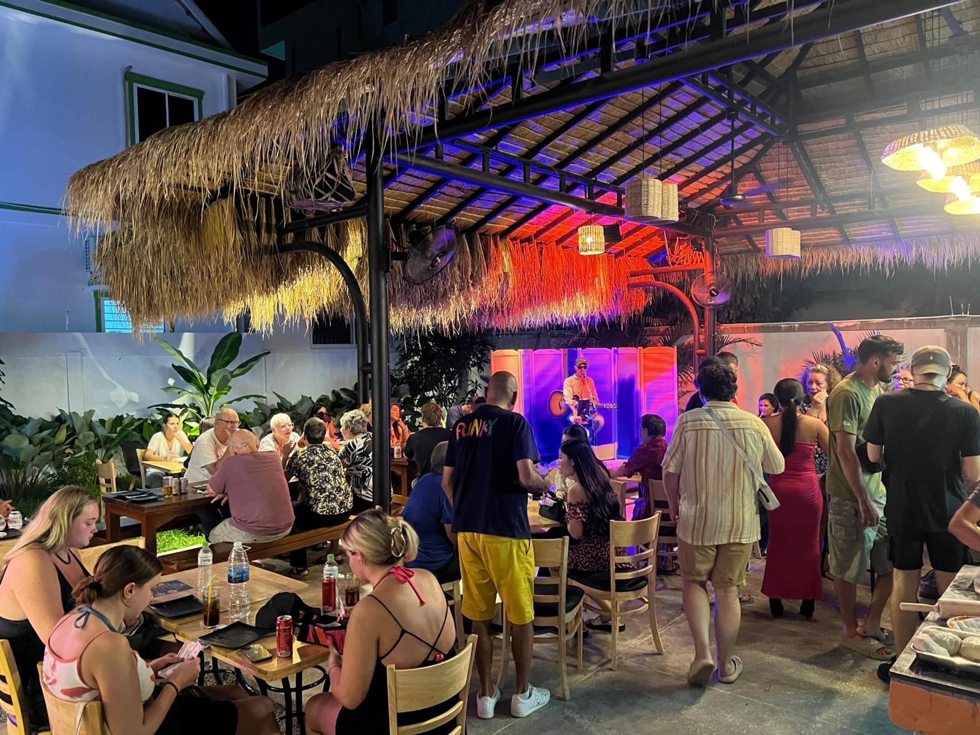 The Funky Village (Adults Only) Siem Reap Buitenkant foto